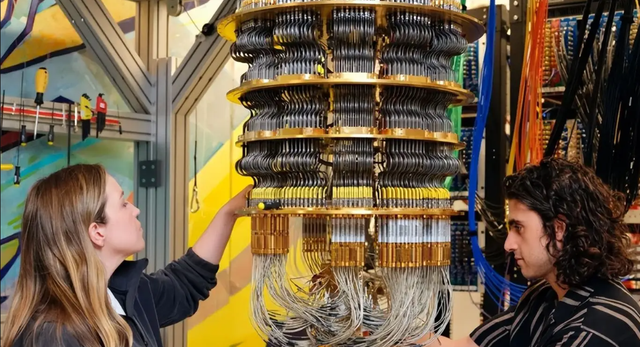 一夜暴涨8120亿，美国再度突破芯片世界难题，中国还能追赶上吗？