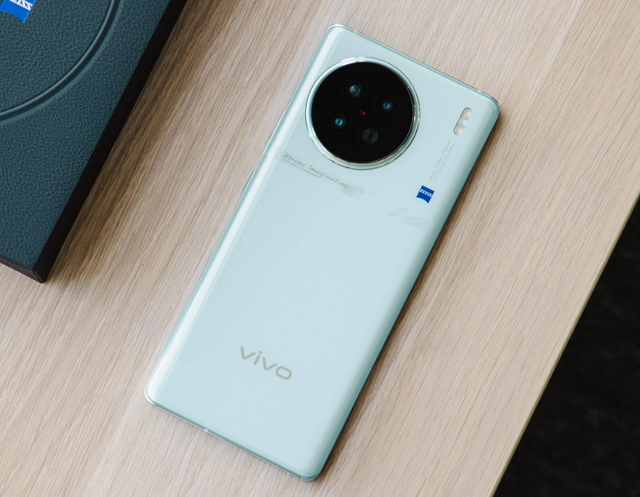 �ֻ�������̫����4����Լ۱ȡ��Ļ��ͣ����콢������������