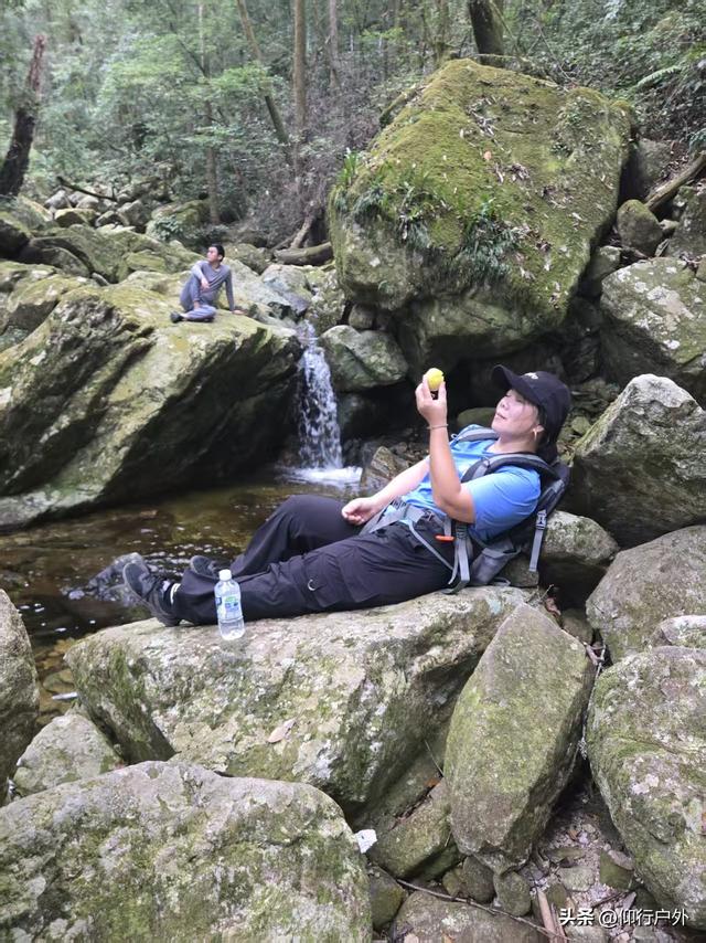 龙岩黄连盂徒步登山