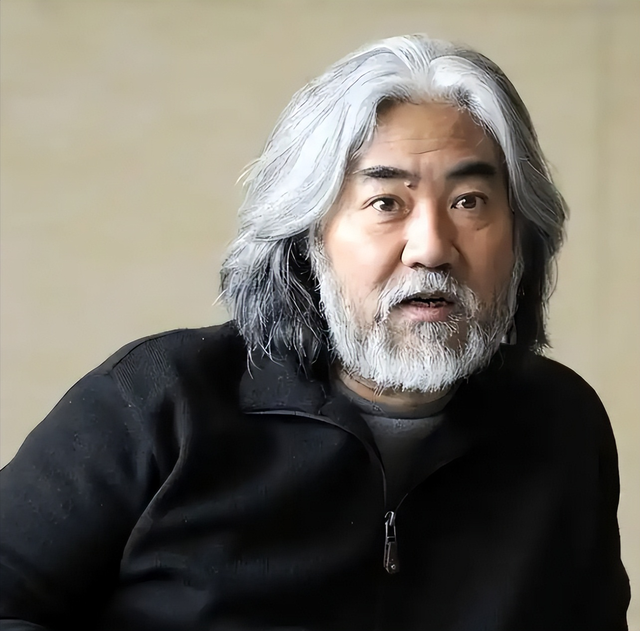 牡丹花下死！74岁张纪中爷孙恋翻车，年仅1岁的女儿承受"代价"