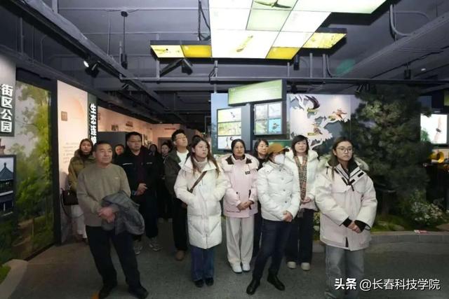 学校“AI赋能·铸魂育人”培训班赴历史文化场馆开展实践教学