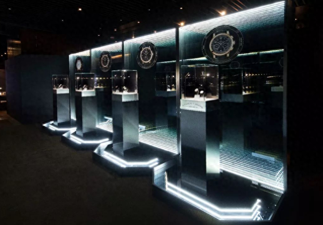 ʯӢ���Ȼ�е����ʱ׼��Ϊ�λ�е���ֹ����ܻ�ӭ�أ�