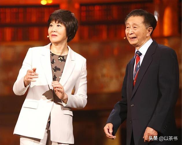 86岁宋世雄现状：定居北京老到认不出，托举儿女成才后却都在国外