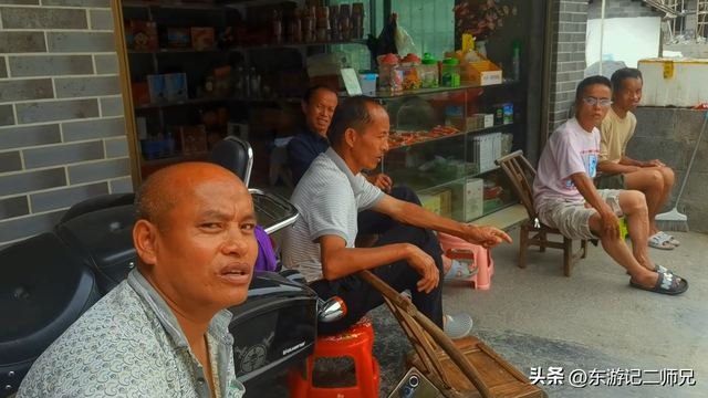 探秘湘西九龙洞，洞内发现10具棺材，这里究竟遭遇了什么？