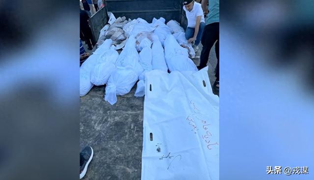他们逃向以为的“安全区”，最后却死于以军炸弹，摄影师揭露真相
