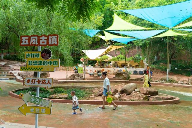 成都10大避暑古镇，溪河玩水泛舟、打水仗、捉虾网鱼…1天打来回