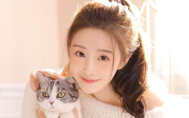 当女生问你在干嘛怎么幽默回答？拉近距离，让聊天秒变有趣