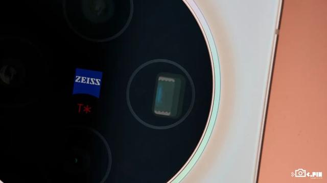 4399元起的vivo X300，能成为今年最强标准版手机吗？