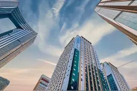 山东济南开始出现洗房了，很多父母都慌了，不少家庭也受到了影响图片