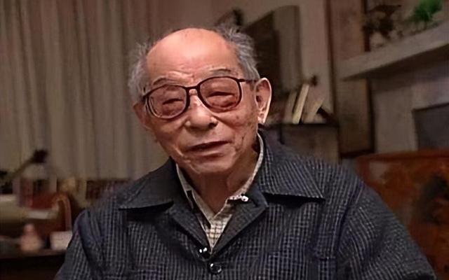 蒋介石软禁张学良54年，为何不杀他？此人警告蒋：你动他我就动你