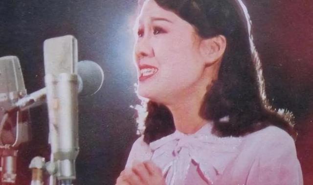 原来早已不是中国籍，被老外“玩腻”后回国，郑绪岚现状令人唏嘘
