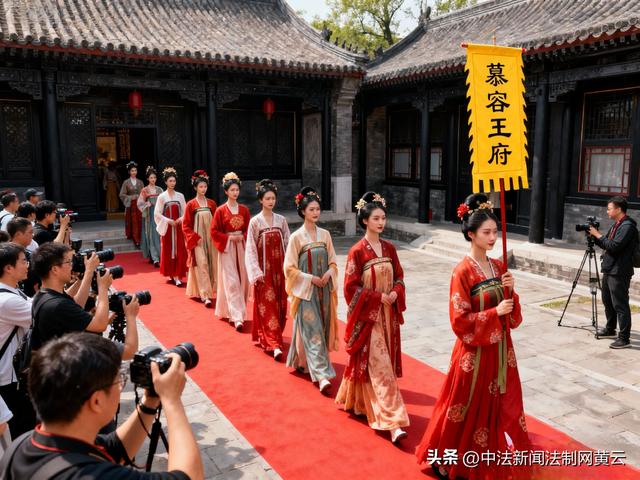 慕容古寨酩馏文化旅游