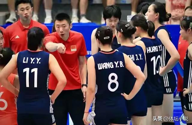 正在直播！中国女排今晚迎战日本，21:15争夺头名，观赛途径来了