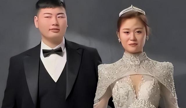 朱小伟也没有想到，离婚四年后，前妻陈亚男还是不愿意放过自己