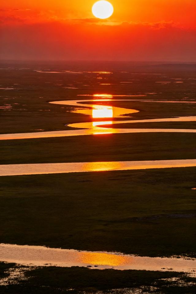 分享图片一日出东方美景，真是太美了！
