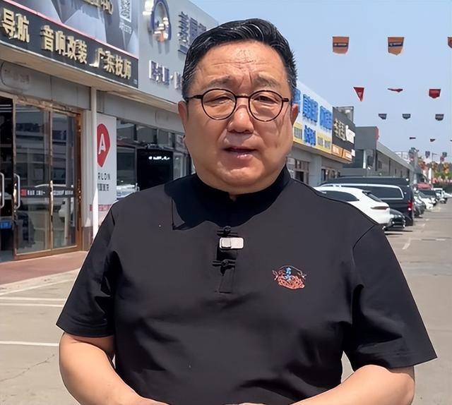 二婚娶丫蛋为妻，俩人相差十多岁，句号为当初的选择承担了责任