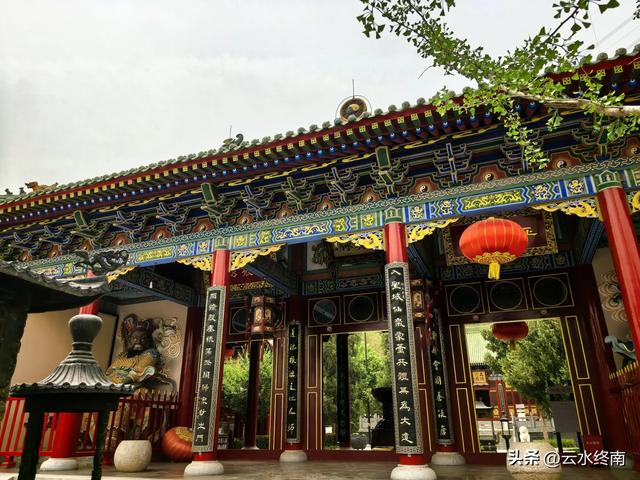 太低调了!八仙中汉钟离诞生的道观,就在渭河边地窑院,少有人知