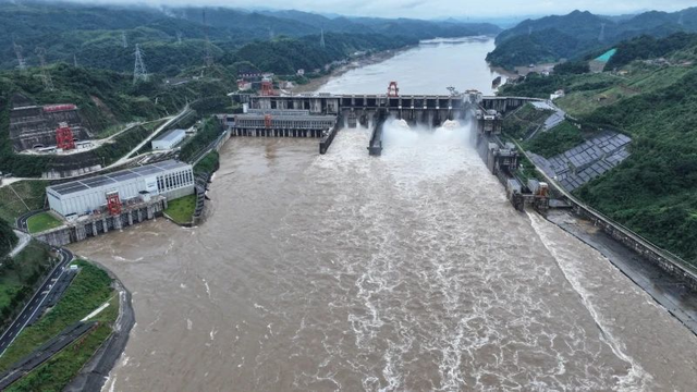 沅江的 “定海神针”！这座水电站藏着多少硬核实力？