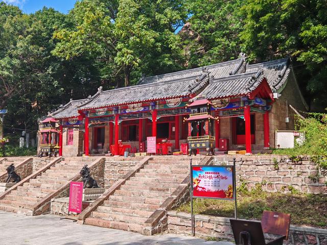 万物依道方井然——松峰山寻仙感悟（七言诗一首）