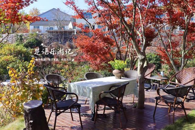 雪窦山深处的古村，周边的红枫胜境太美了，弥勒大佛观景地是亮点