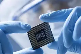 美国希望中方保持克制？上半年我国芯片出口5427亿，欧美集体破防图片