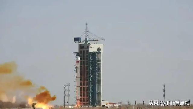 技不如人？中美卫星拍对方航母，美国的一清二楚，为啥中国很模糊