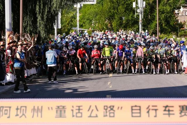 阿坝州暑期旅游领跑全国，增速全省第一