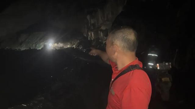 一位95后深圳女孩，本想考个驾照，却意外踏上环驾中国100天之旅