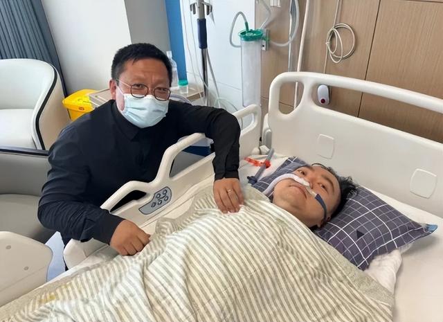 老天太残忍！蔡磊妻子痛苦自曝处境，丈夫濒临死亡，可怜6岁儿子