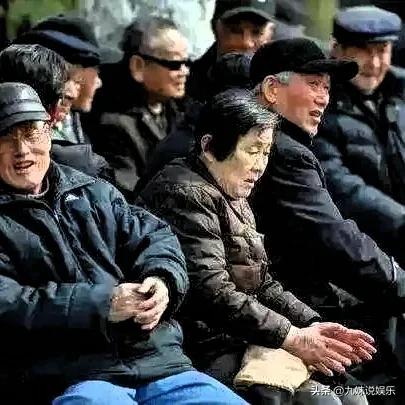 延迟退休实锤！70后哭晕80后慌了，这6类人直接搭上 “免延车”！