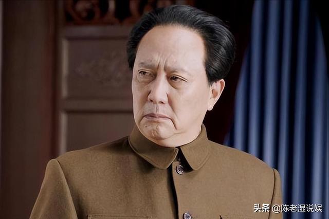 73岁的唐国强也没想到，阅兵后发布的一则动态，让他实现口碑暴涨