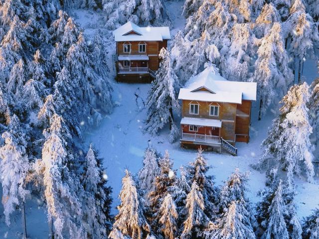 1月10日玉舍雪山滑雪场焕新开板 | 新增单板公园+云端温泉，南方冰雪季全面升级