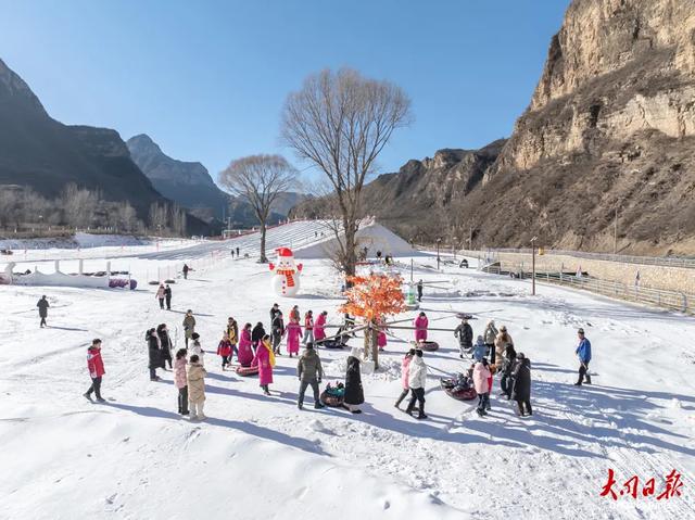 冬游新地标!灵丘云朵驿栈冰雪嘉年华,承包你的冬日狂欢