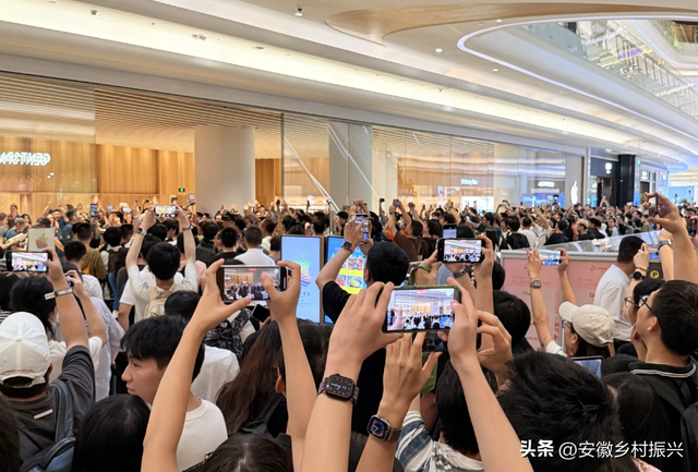 入驻小红书，苹果这次赌对了
