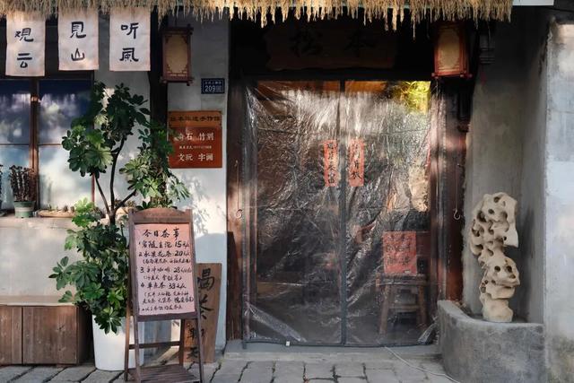 第一蟹乡竟然藏在这座百强县里，吃蟹，听曲，乐不思蜀