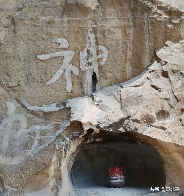 广西南宁市武鸣8景之一的罗仙山，住的不是神仙而是甘圩造街鼻祖