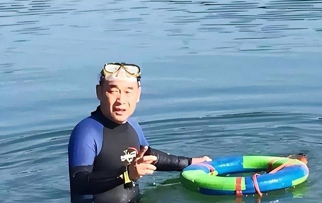 原来刘洋的舅舅是他，名气响多次被媒体报道，难怪她能成为航天员