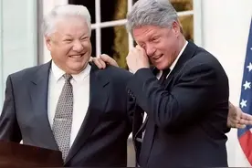 普京大帝用8年尝试，再亲手终结了俄罗斯400年“亲西”历程！图片