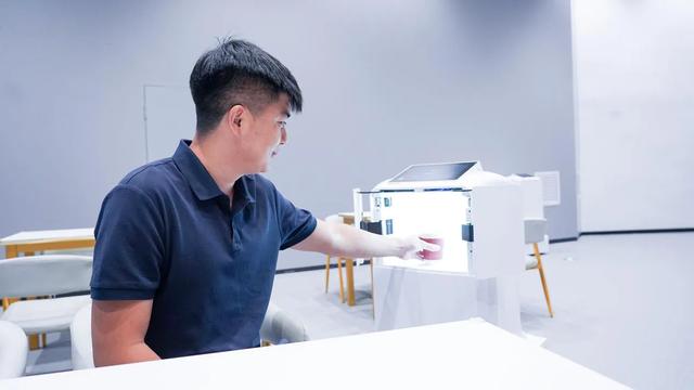2025吉林省首届机器人文化节盛大开幕 仿生科技与智能体验引爆国庆假期