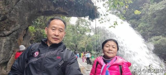 周毅文I荔波小七孔：黔南秘境的翡翠诗篇