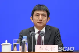 正部长级李成钢，身兼3职图片