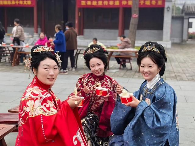 2025年冬至花洲书院娇耳文化节隆重举行