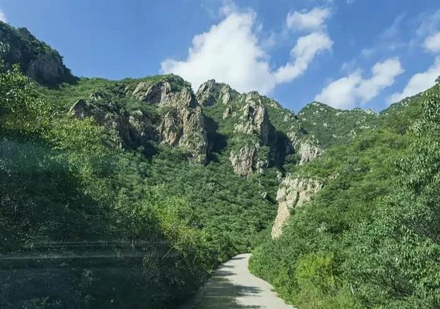 张家口深山藏古寺，景美人不知