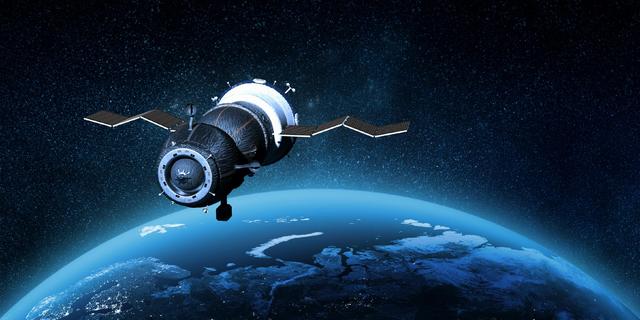 中美卫星对比：美国精度仅0.1米，250公里外能看清车牌，中国呢