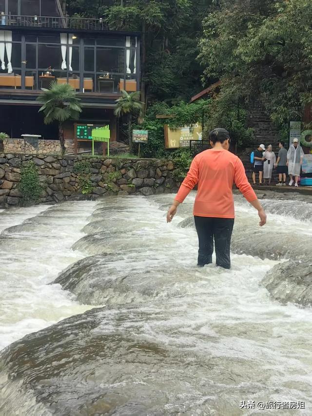 临安龙门秘境一景三村,山水相依确实如深山秘境