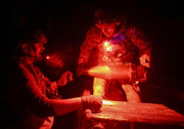 血流成河！俄军强攻波克罗夫斯克终得手，惨烈代价震惊世界