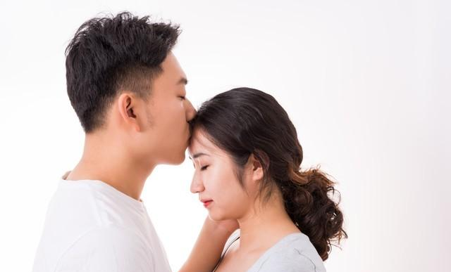 莫言说过：永远不能炫耀的三件事，第一条就是不要炫耀你的钱。