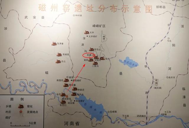 河北磁县，磁州窑博物馆笔记，那些白地黑花的枕头会讲故事