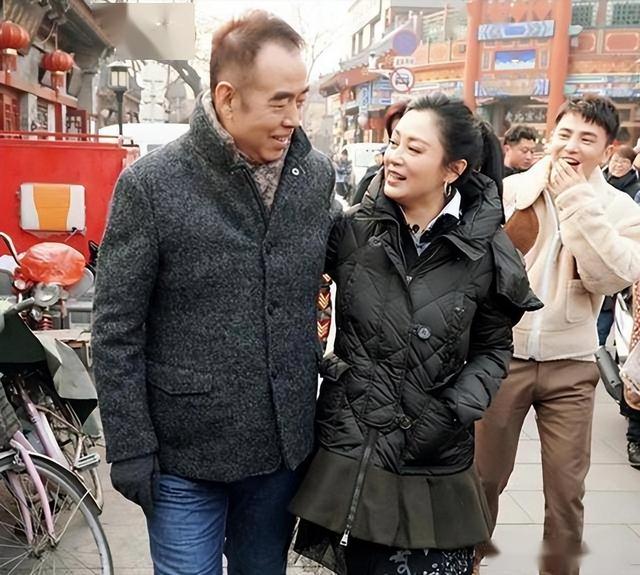 长得太美被导演占为己有，4年后生下大明星儿子，16就开始争光了