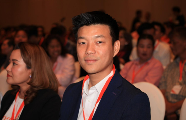 他信女婿来势汹汹，泰国总理阿努廷高调友华，这才是“定海神针”